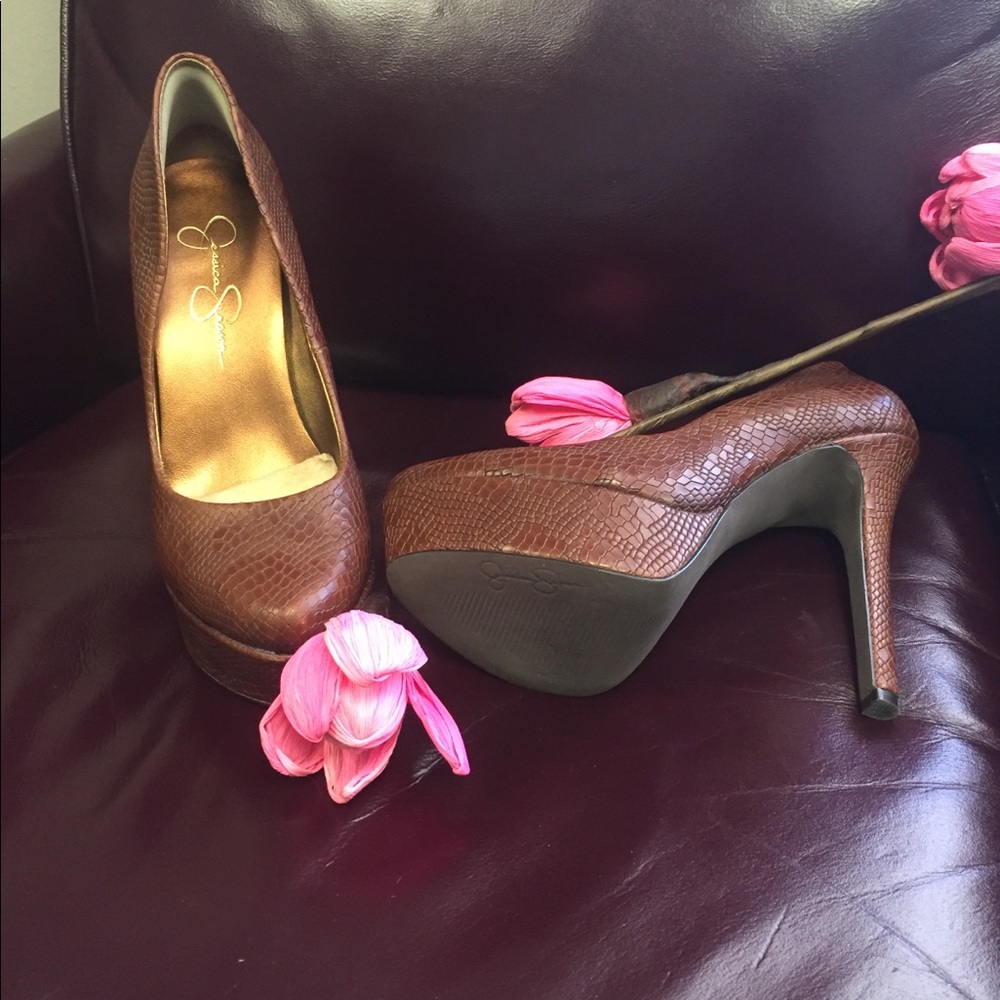 Jessica Simpson 👠 - Picture 5 of 5